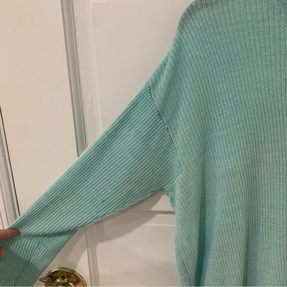 Eileen Fisher Organic Linen Delave Crew Neck Top Boxy Fit Long Length Size Med - Picture 4 of 11